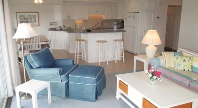 Henlopen Unit 610 by Long & Foster, Забронировать Отель Отели Рехобот-Бич с бассейном, рядом с Rehoboth Beach Theatre of the Arts, Бассейн