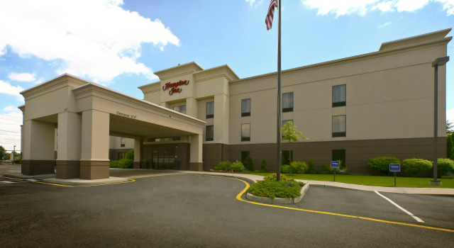 Hampton Inn North Brunswick NJ, Забронировать Отель Норт-Брансуик North Jersey