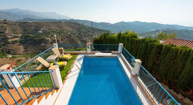 Вилла Villa Dorita con Piscina by At Home Costa del Sol