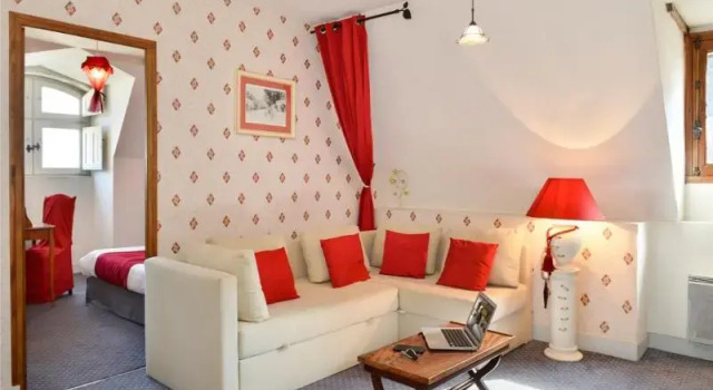 Номер Standard Logis Hôtel Restaurant Le Puits Doré