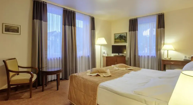 Hotel Hohenstaufen KG