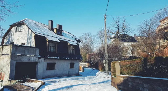 Little house