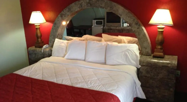 Номер Standard Motor Inn