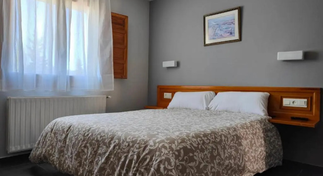 Двухместный номер Economy Hotel Puerta de Javalambre