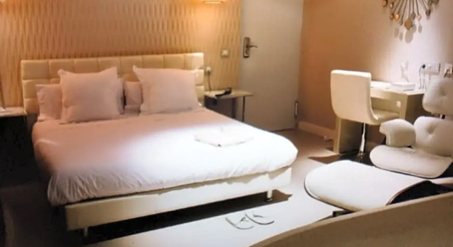 Номер Deluxe Abalú Collection Hotel Boutique Gran Via