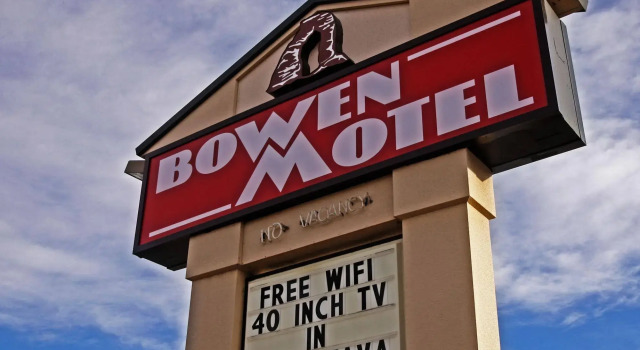 Bowen Motel, Забронировать Мотель Отели Моав с бассейном, рядом с Дорога "Харрей Пасс", Бассейн