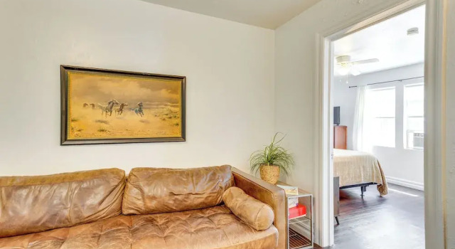 Modern OKC Duplex in Plaza: Steps to Shops & Bars!, Boek Vakantiehuis Oklahoma City Oklahoma