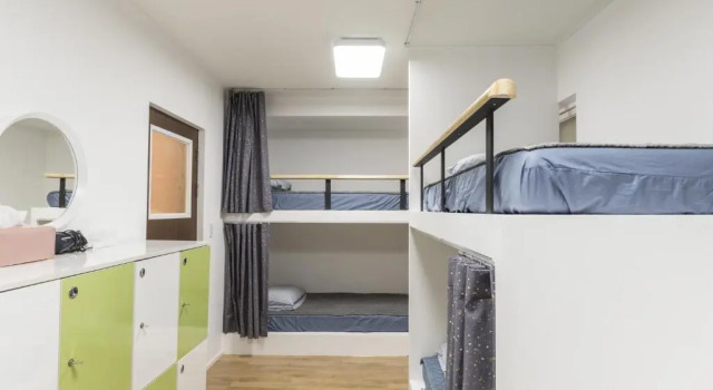 Кровать в общем номере Hannahstay Women Only Guesthouse