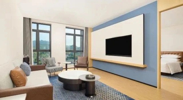 Люкс Business Four Points by Sheraton Chongqing Nanchuan