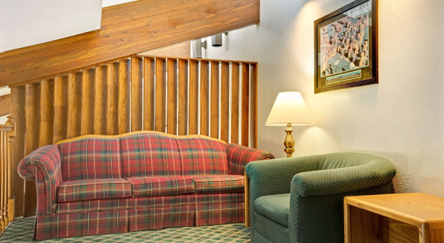 Travelodge by Wyndham Valleyfair Shakopee