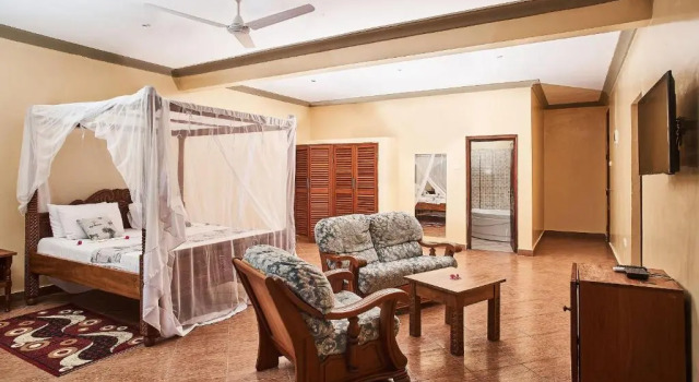 Полулюкс Coral Beach Resort