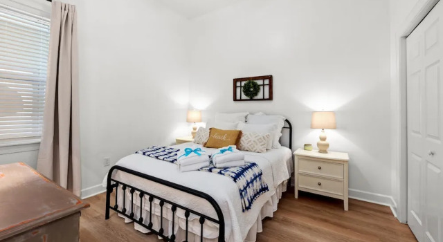 Remarkably Updated 3/2 in Seagrove Highlands - Gulf Views Sleeps 9!