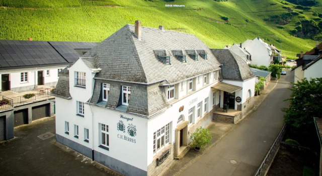 Люкс Premium Gästehaus C.H.Berres