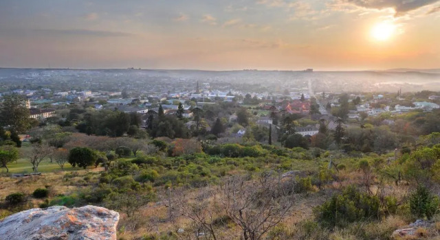 Suite 8A Grahamstown