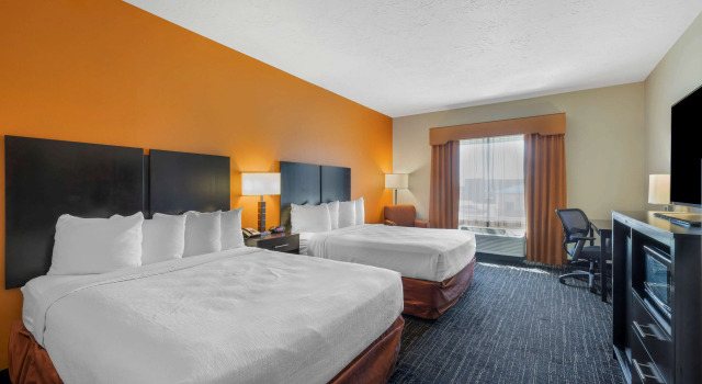 Четырёхместный номер Standard Best Western Plus North Platte Inn & Suites