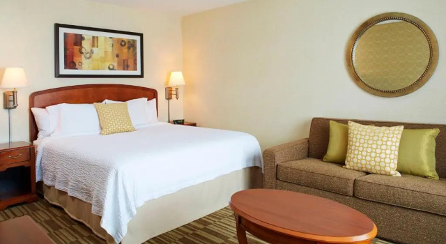 Номер Standard Courtyard by Marriott Boston Natick