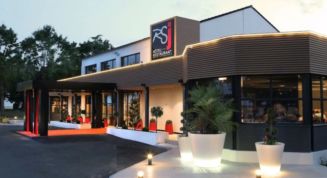 Relais Saint Jacques, Book Hotel Chateauroux Indre