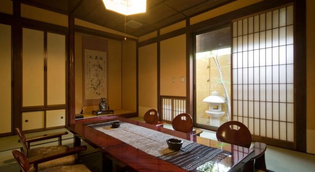 Oiwakeya Ryokan, Buchen Sie Pension Hotels in Koshinetsu mit Parkplatz, Parkplätze