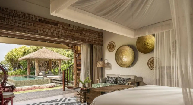 Вилла Pool с видом на закат Four Seasons Resort Seychelles at Desroches Island