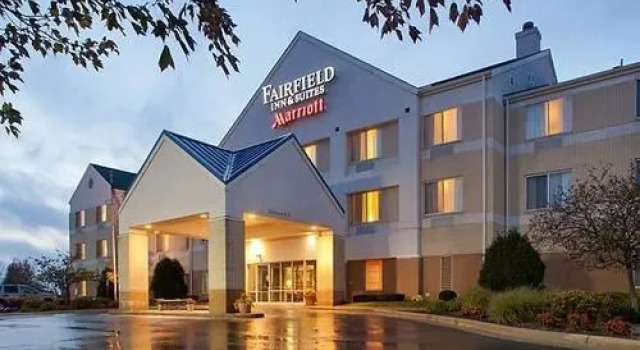 Fairfield Inn & Suites Cleveland Streetsboro, 预订 酒店 特斯柏罗 俄亥俄州