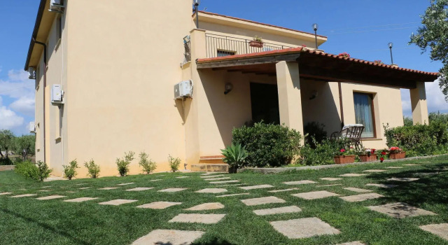 B&B Le Foglie DArgento, Prenota Hotel Caltabellotta Sicilia