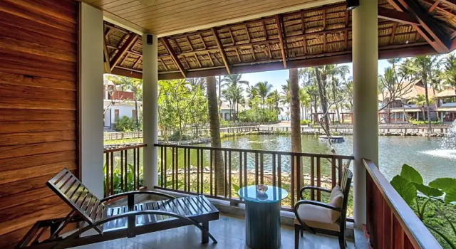 Номер Deluxe Hilton Ngapali Resort & Spa