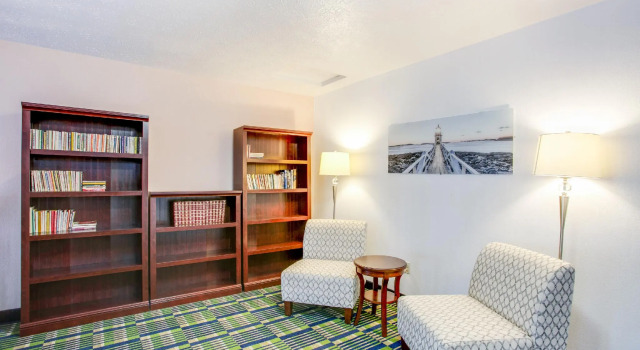 OYO Hotel Spokane North, Rezervovat Hotel Spokane Spokane Metropolitan Area