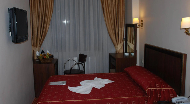 Malabadi Beyazit Hotel, Забронировать Отель Фатих Стамбул, рядом с Библиотека Стамбульского университета