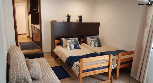 Семейные апартаменты с 2 комнатами Seagulls Guest House