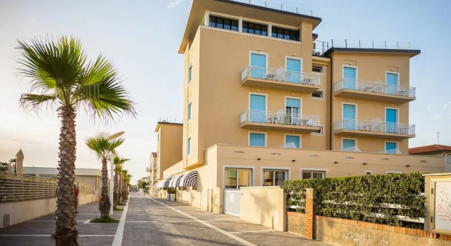 Stella Marina Residence