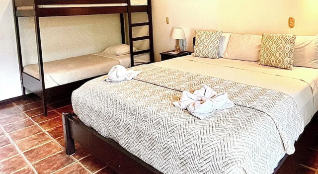 Номер Deluxe The Backyard Hotel
