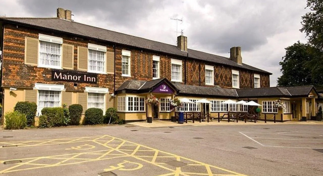 Premier Inn Godalming, Забронировать Отель Отели High Weald с парковкой, Парковка