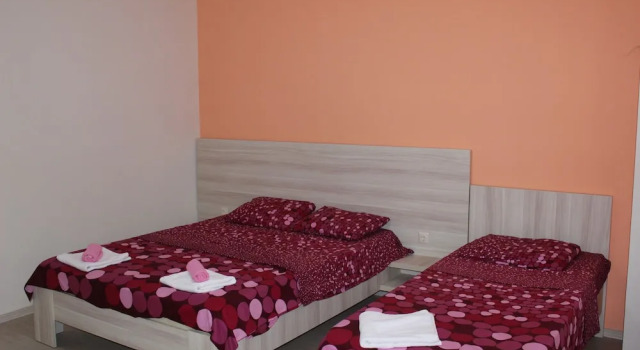 Отель Hotel 7
