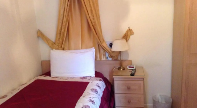 Номер Standard Acorn Guest House