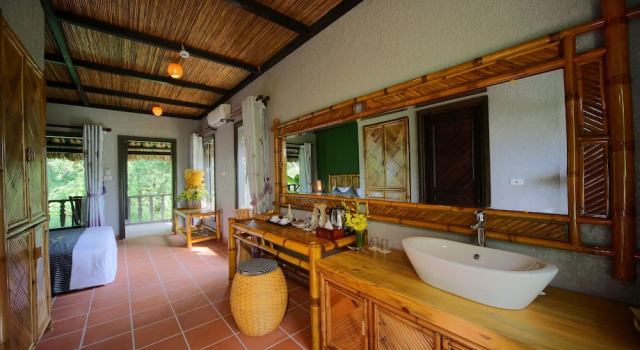 Двухместный номер Superior с балконом и с видом на сад Mai Chau Ecolodge