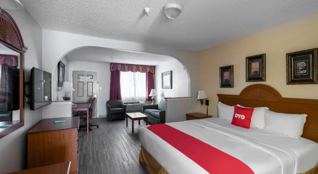 Люкс с 3 комнатами Red Roof Inn Stafford, TX