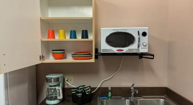 Suite Brewster Hall