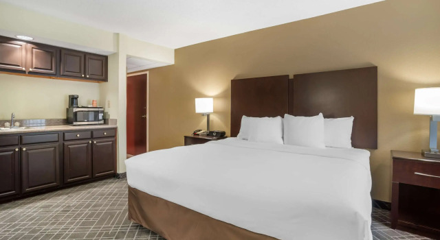 Двухместный люкс Comfort Inn & Suites Lake Norman