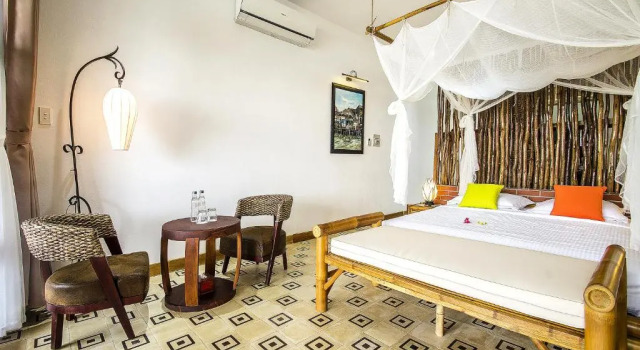 Номер Standard с видом на бассейн The Island Lodge