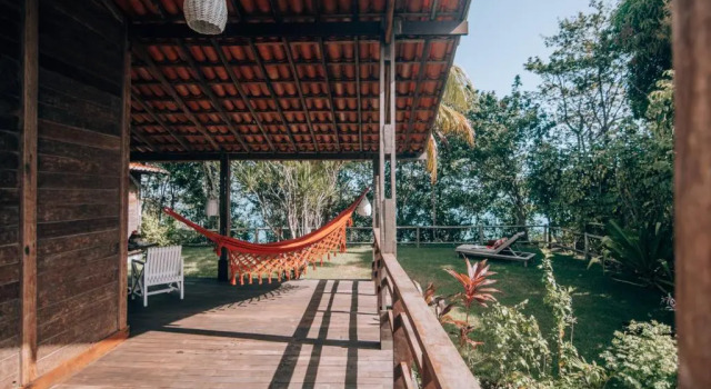 Семейный номер Standard с видом на море Aldeia do Madeiro Beach
