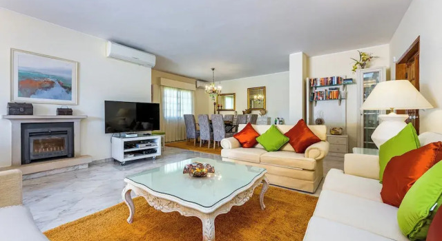 Вилла Albufeira Villa El-Gharb private 4 Bedrooms