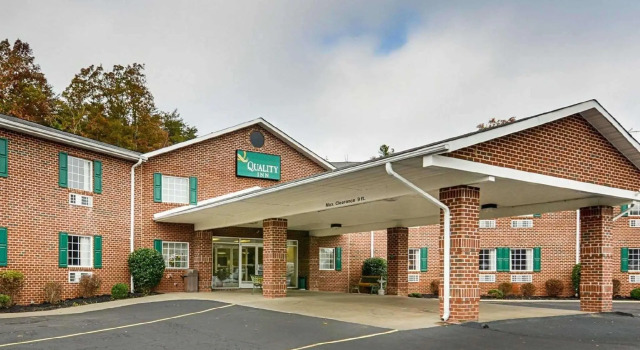 Двухместный номер Standard Quality Inn Burkeville Hwy 360 & 460
