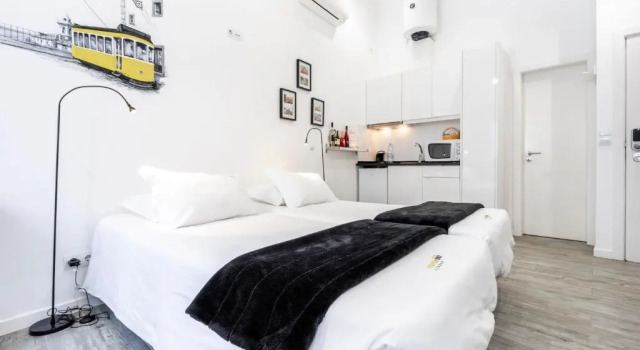 Студия Castle Inn Lisbon Apartments