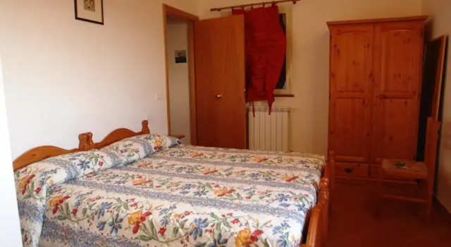 Coscio di Badia, Rezerwuj Hotel Hotele w Naro z basenem, Basen
