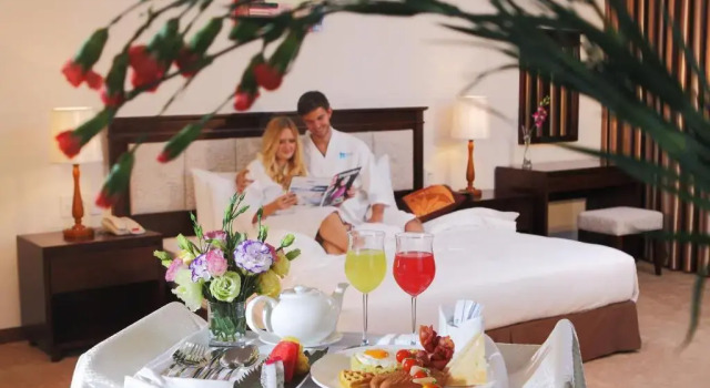Номер Luxury Ha Long DC Hotel