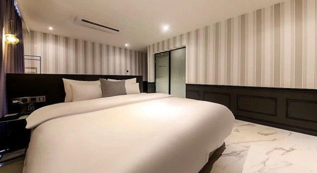 Номер Deluxe Brown Dot Hotel Nampo Chungmu