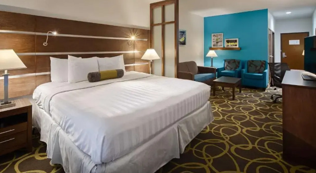 Люкс Best Western Plus College Station Inn & Suites