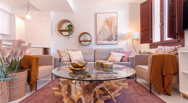 Апартаменты Stunning 2-bedroom Apartment Near Cathedral Zacatin 303
