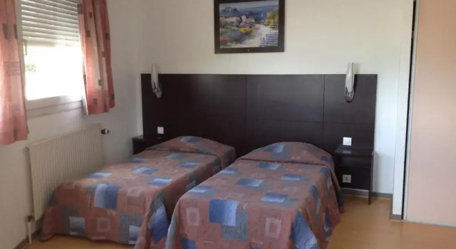 Двухместный номер Standard Enzo Hotels Bulgneville Relais Routier