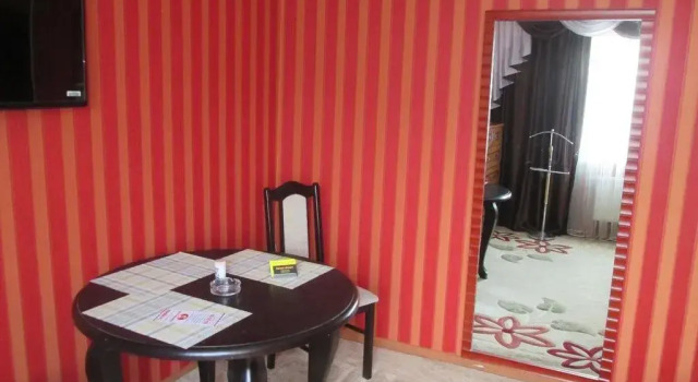 Ekonom Klass Mini Hotel, Réserver Auberge Kaliningrad Kaliningrad Region